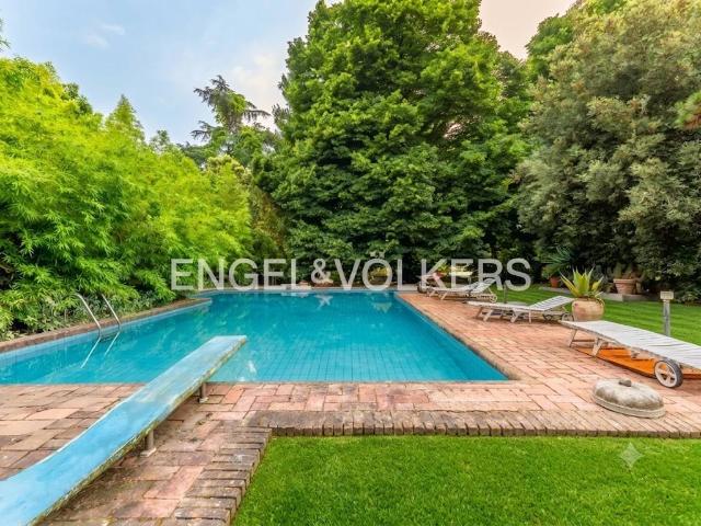 Villa Indipendente in vendita a Roma Capitale, Lazio