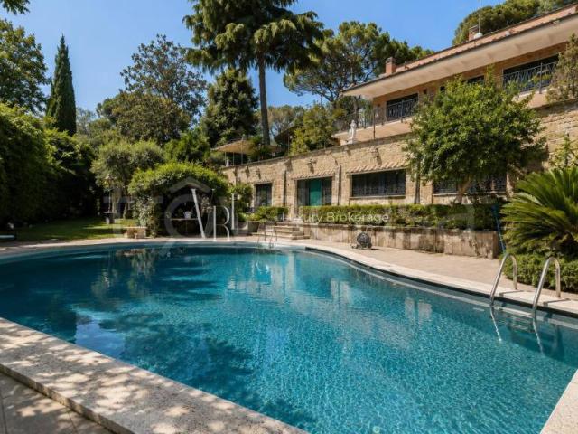 Villa Indipendente in vendita a Piano La Roma, Casoli