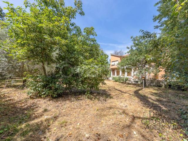 Villa Indipendente in vendita a Municipio Roma VIII, Roma Capitale