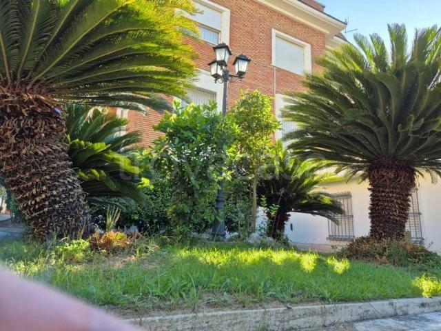 Villa Indipendente in vendita a La Roma, Casoli