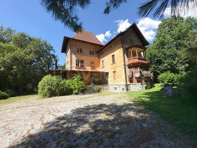 Villa Indipendente in vendita a Comunità Valsugana e Tesino, Roncegno