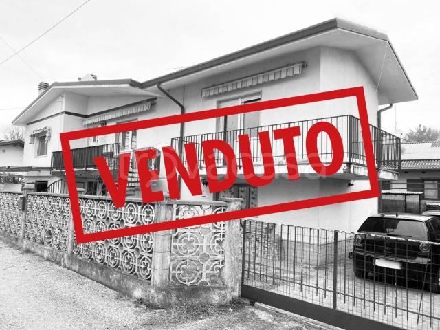 Villa Indipendente in vendita a Selz, Ronchi Dei Legionari