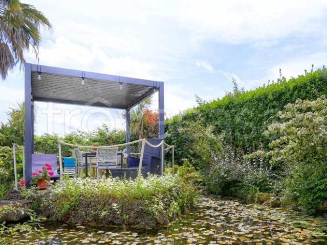 Villa Indipendente in vendita a Vada, Rosignano Marittimo