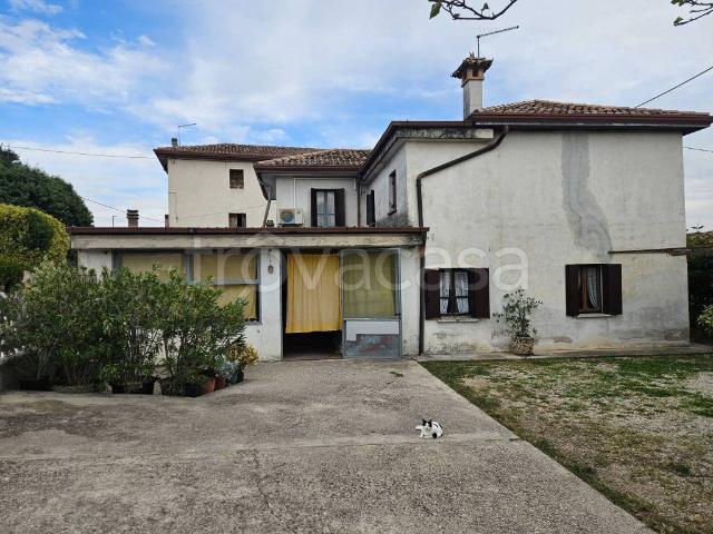 Villa Indipendente in vendita a Rossano Veneto, Vicenza