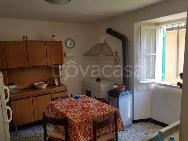 Villa Indipendente in vendita a Casanova, Rovegno