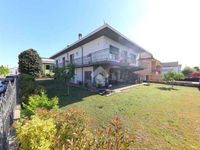Villa Indipendente in vendita a Castelletto, Roverbella