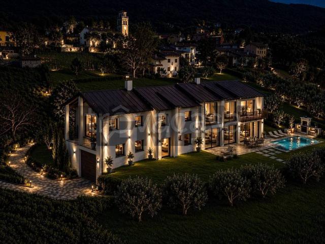 Villa Indipendente in vendita a Sarmede, Veneto