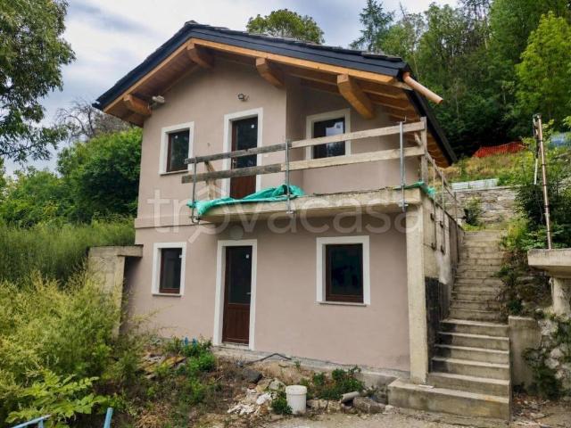 Villa Indipendente in vendita a Saint Marcel, Aosta