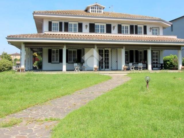 Villa Indipendente in vendita a Salerano Sul Lambro, Lombardia