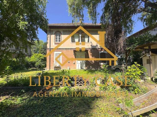 Villa Indipendente in vendita a Piemonte, Vercelli