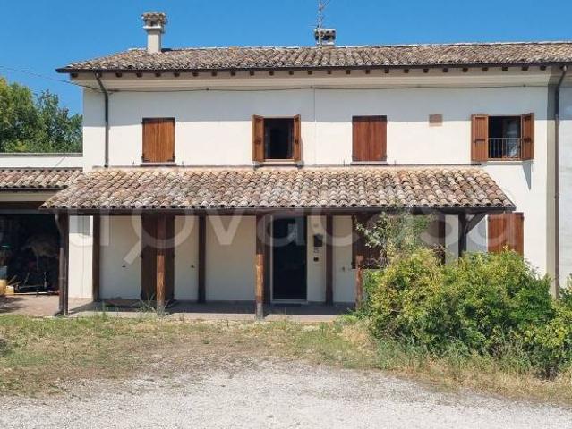 Villa Indipendente in vendita a Saludecio, Reggio Emilia
