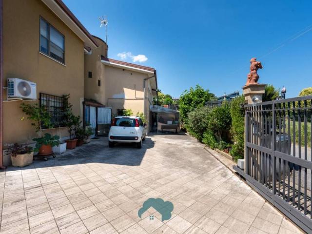 Villa Indipendente in vendita a Roma Capitale, Lazio