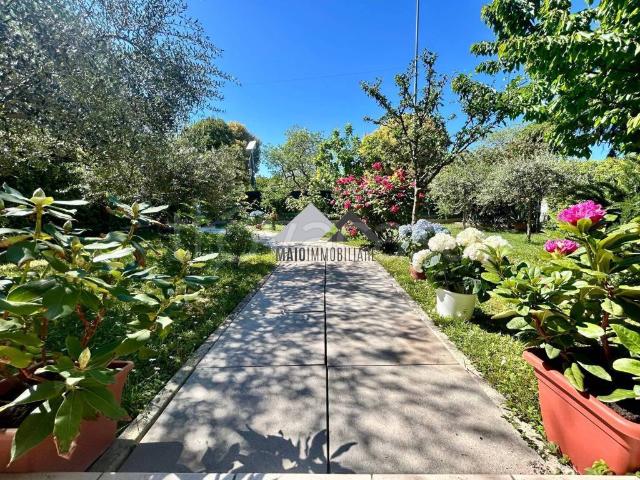 Villa Indipendente in vendita a Fornace, San Clemente