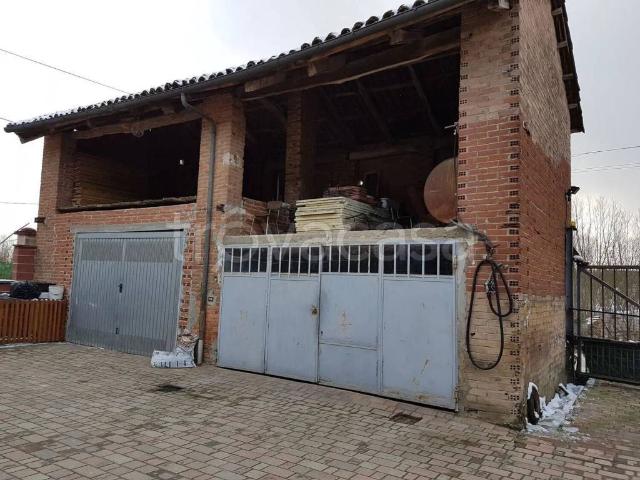 Villa Indipendente in vendita a Piemonte, Asti