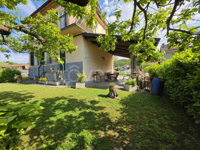 Villa Indipendente in vendita a Piemonte, Asti
