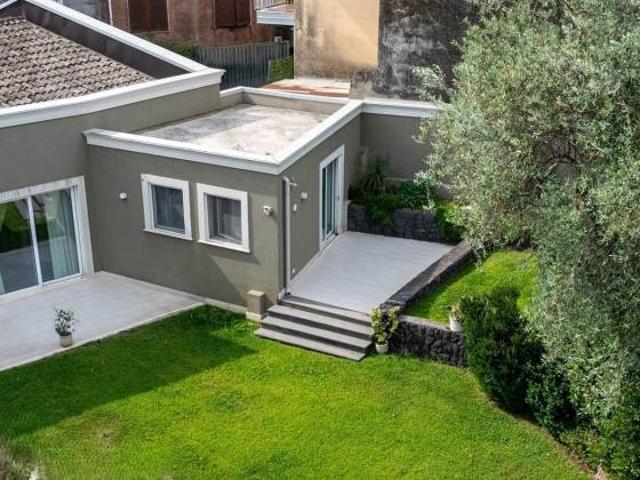 Villa Indipendente in vendita a Morgioni, Valverde
