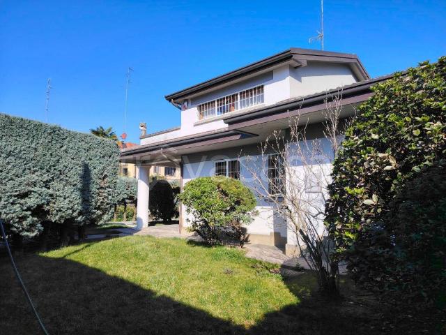 Villa Indipendente in vendita a San Lazzaro, Reggio Emilia