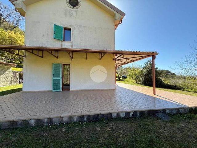 Villa Indipendente in vendita a Calabria, Cosenza