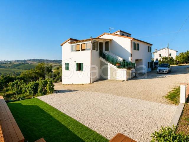 Villa Indipendente in vendita a Marche, Ancona
