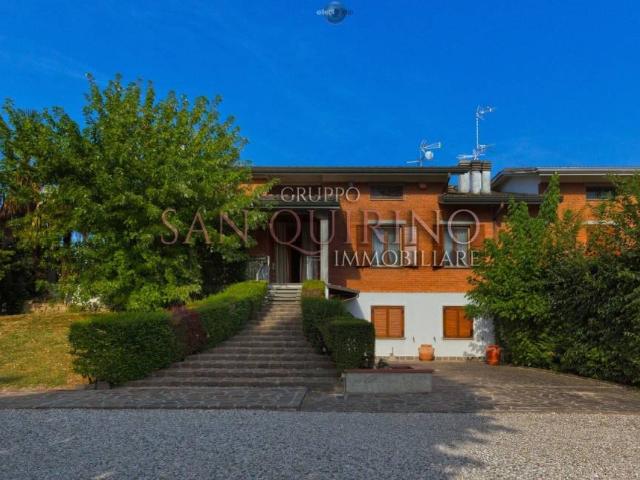 Villa Indipendente in vendita a Unione Comuni Modenesi Area Nord, Mirandola