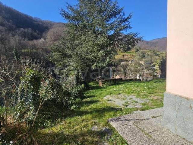 Villa Indipendente in vendita a Ceranesi, Liguria