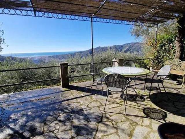 Villa Indipendente in vendita a Panesi, Cogorno