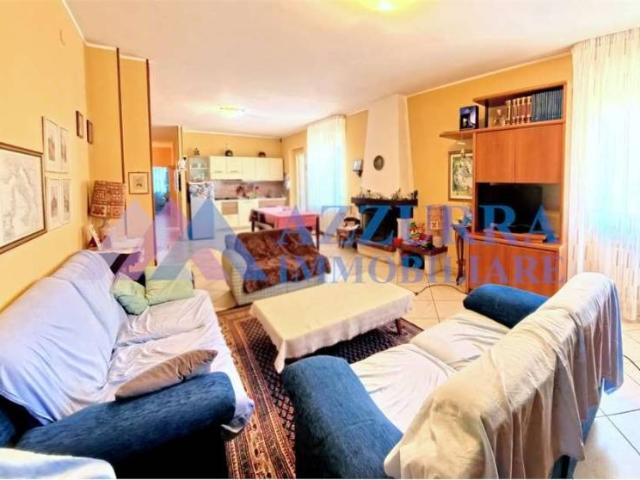 Villa Indipendente in vendita a San Salvo, Abruzzo