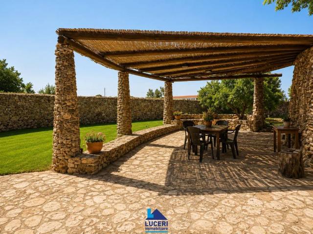 Villa Indipendente in vendita a Puglia, Lecce