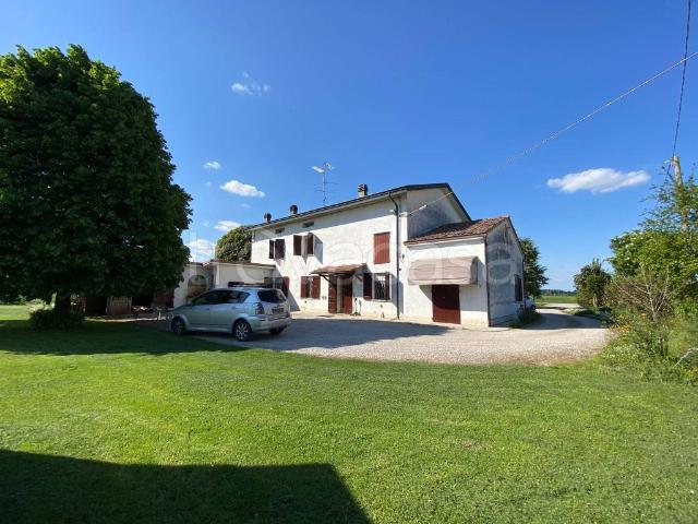 Villa Indipendente in vendita a Unione Comuni Modenesi Area Nord, Concordia Sulla Secchia