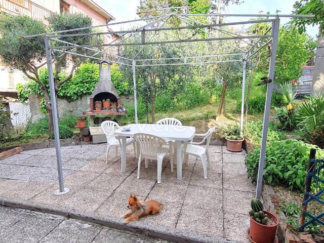 Villa Indipendente in vendita a Santa Maria Della Versa, Lombardia