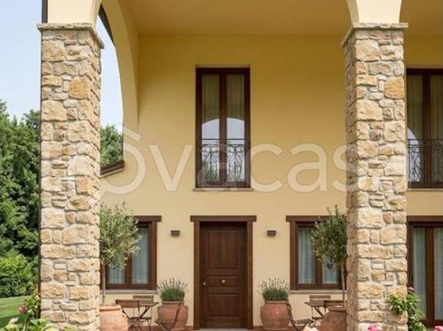 Villa Indipendente in vendita a Villanova Di Camposanpiero, Veneto