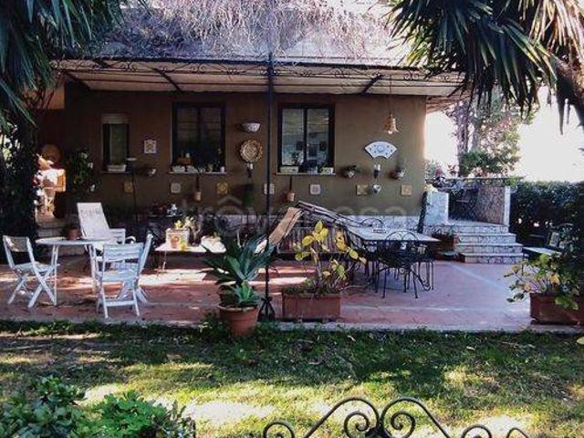 Villa Indipendente in vendita a Sant'agata Di Militello, Sicilia
