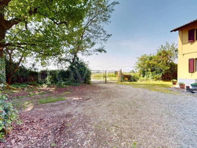 Villa Indipendente in vendita a Sant'alessio Con Vialone, Lombardia