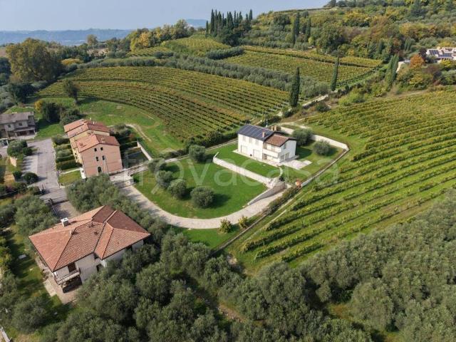 Villa Indipendente in vendita a Domegliara, Sant'ambrogio Di