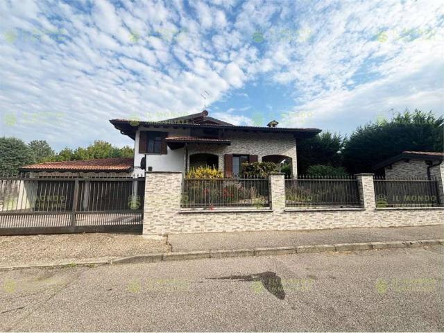 Villa Indipendente in vendita a Sant'angelo Lodigiano, Lombardia