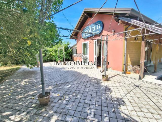 Villa Indipendente in vendita a Sant'angelo Lomellina, Lombardia