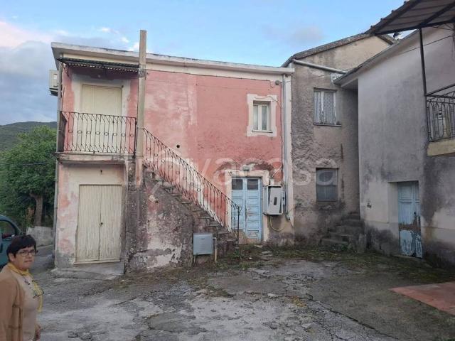 Villa Indipendente in vendita a Sant'elia Fiumerapido, Lazio