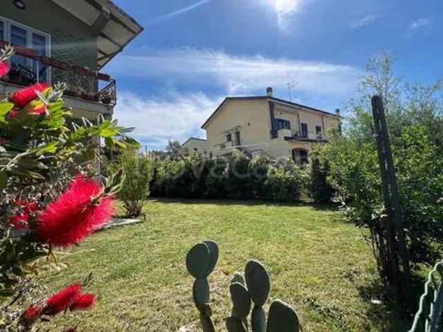 Villa Indipendente in vendita a Ponzano Magra, Santo Stefano Di Magra