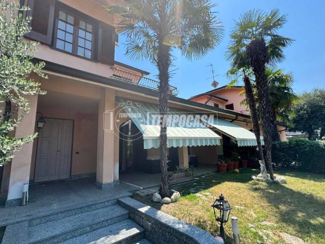 Villa Indipendente in vendita a Santo Stefano Ticino, Lombardia
