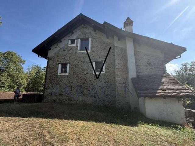 Villa Indipendente in vendita a Palo, Sassello