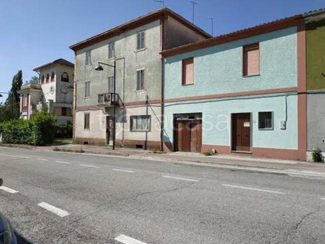 Villa Indipendente in vendita a Monterosso, Marche