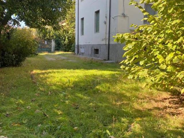 Villa Indipendente in vendita a Unione dei comuni del Distretto Ceramico, Sassuolo