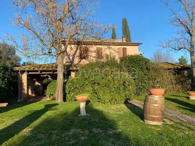 Villa Indipendente in vendita a Manciano, Grosseto
