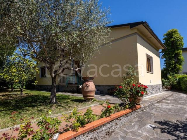 Villa Indipendente in vendita a Scarperia e San Piero, Scarperia