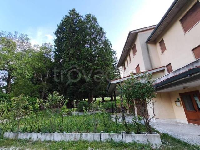 Villa Indipendente in vendita a Schio, Veneto