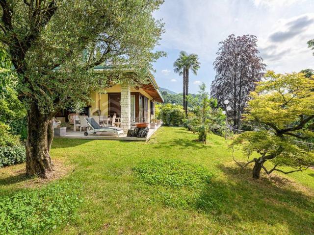 Villa Indipendente in vendita a Contrada Castellaro, Schio