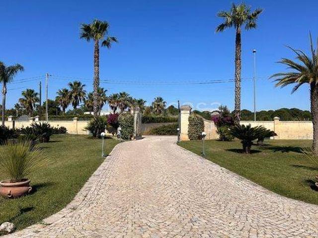 Villa Indipendente in vendita a Puglia, Lecce