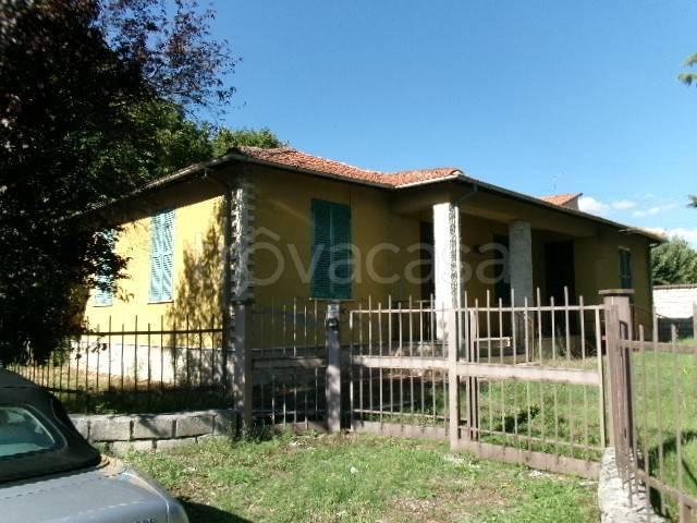 Villa Indipendente in vendita a Cappelle dei Marsi, Scurcola Marsicana