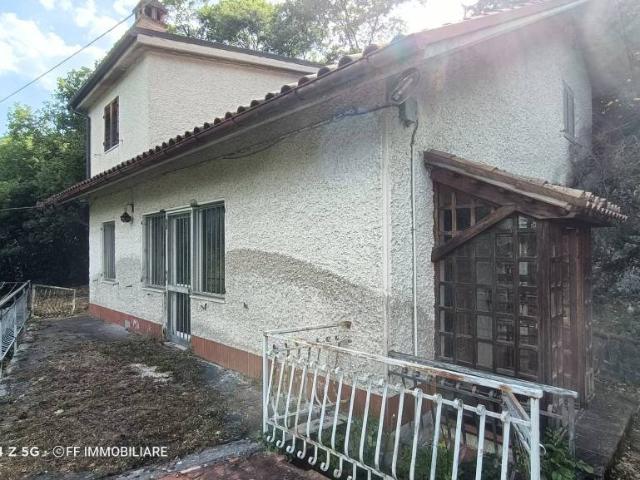 Villa Indipendente in vendita a Marche, Macerata