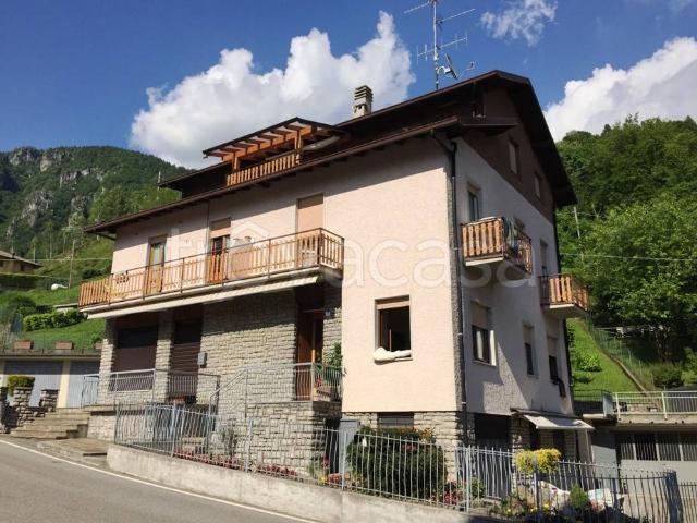 Villa Indipendente in vendita a Comunità Montana della Valle Brembana, Serina